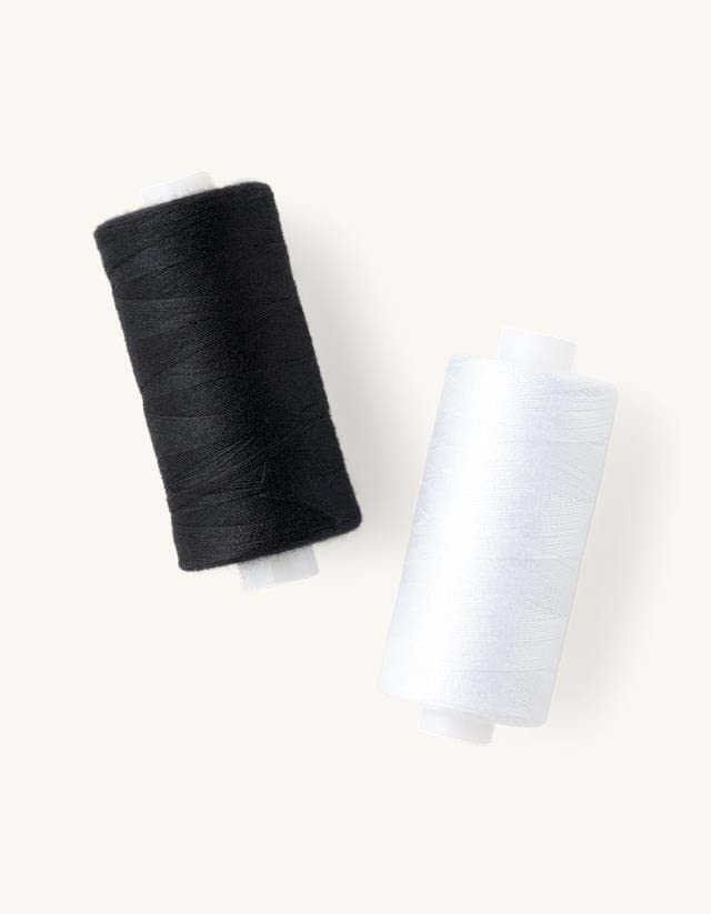 Polyester Sewing Thread – 4 x 500m, Black & White
