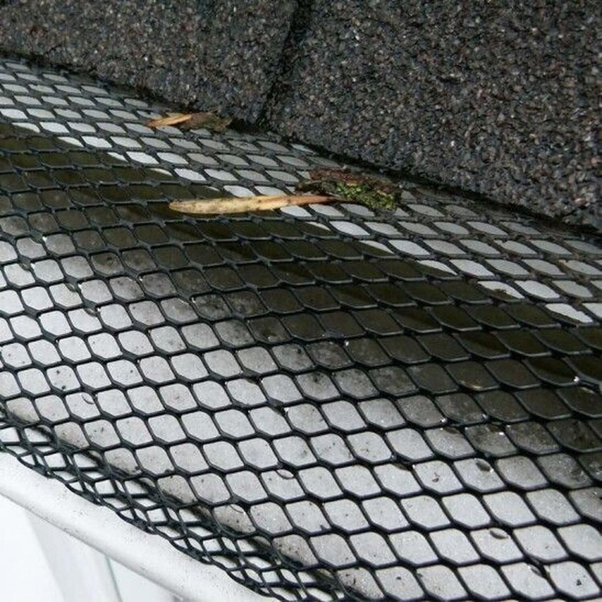 Gutter Mesh Guard 2m – Pack of 2